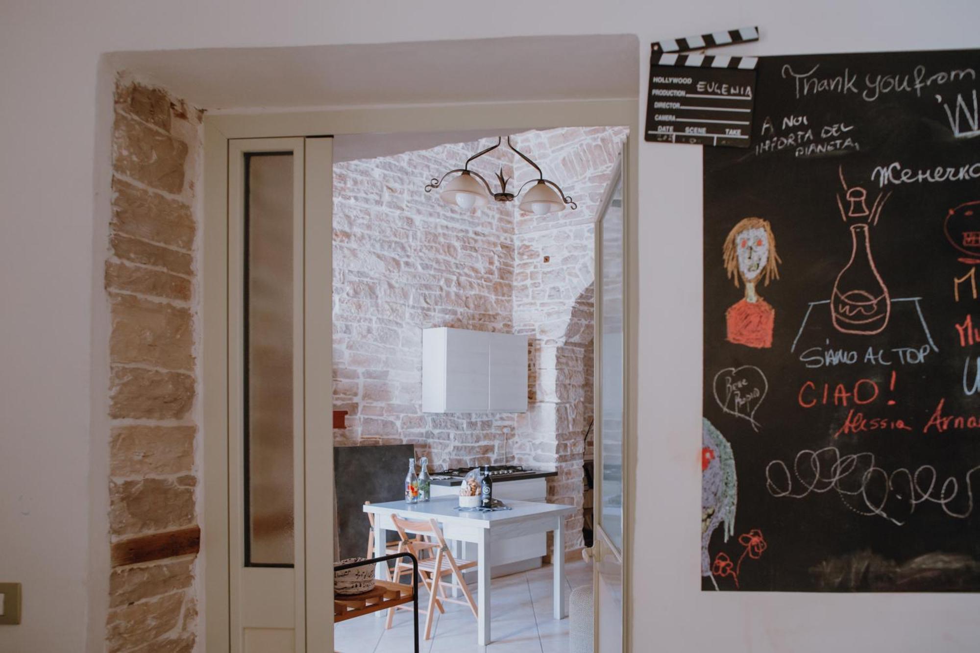 Genius Loci Apartment Sannicandro di Bari Bagian luar foto