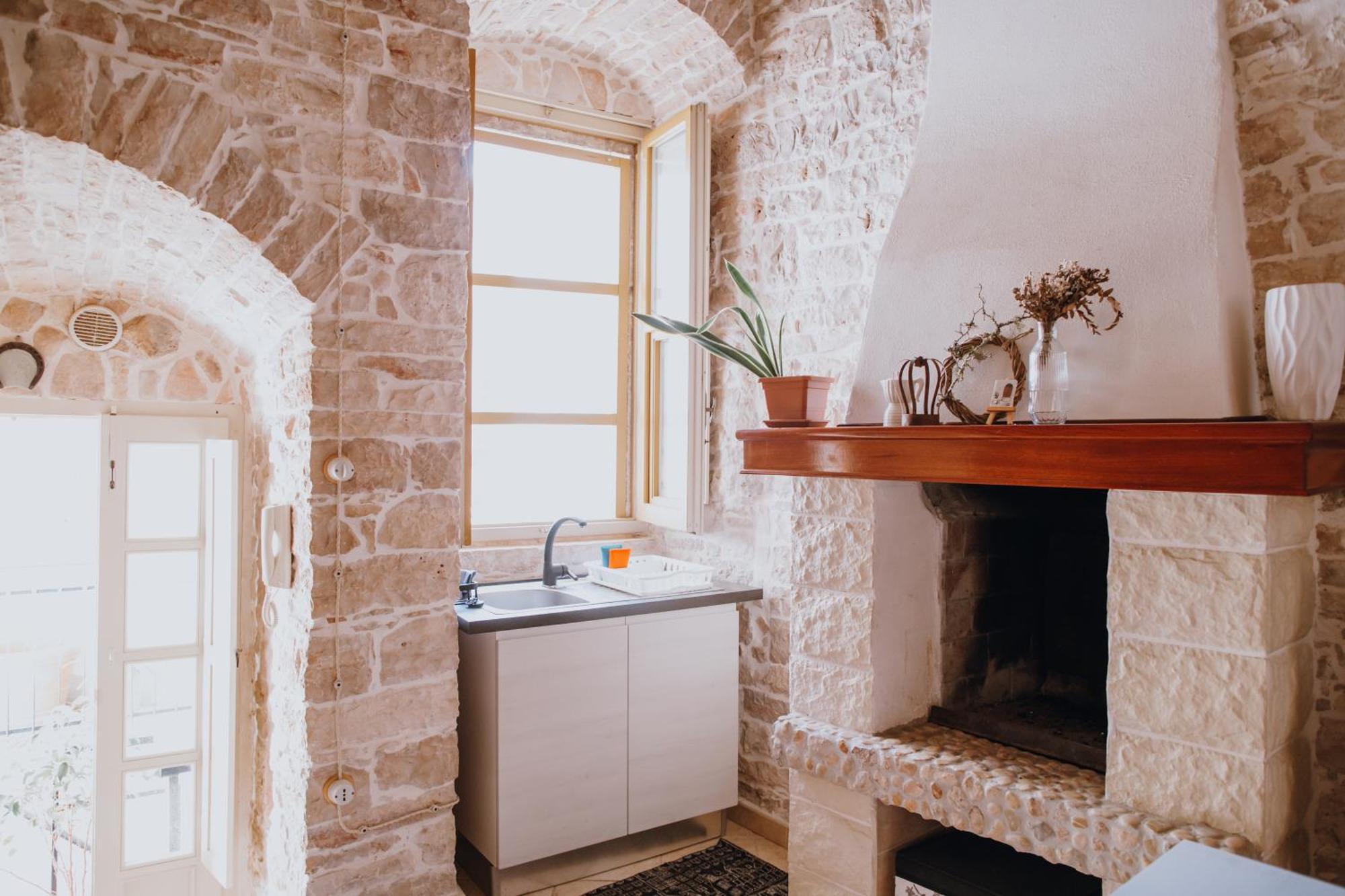 Genius Loci Apartment Sannicandro di Bari Bagian luar foto